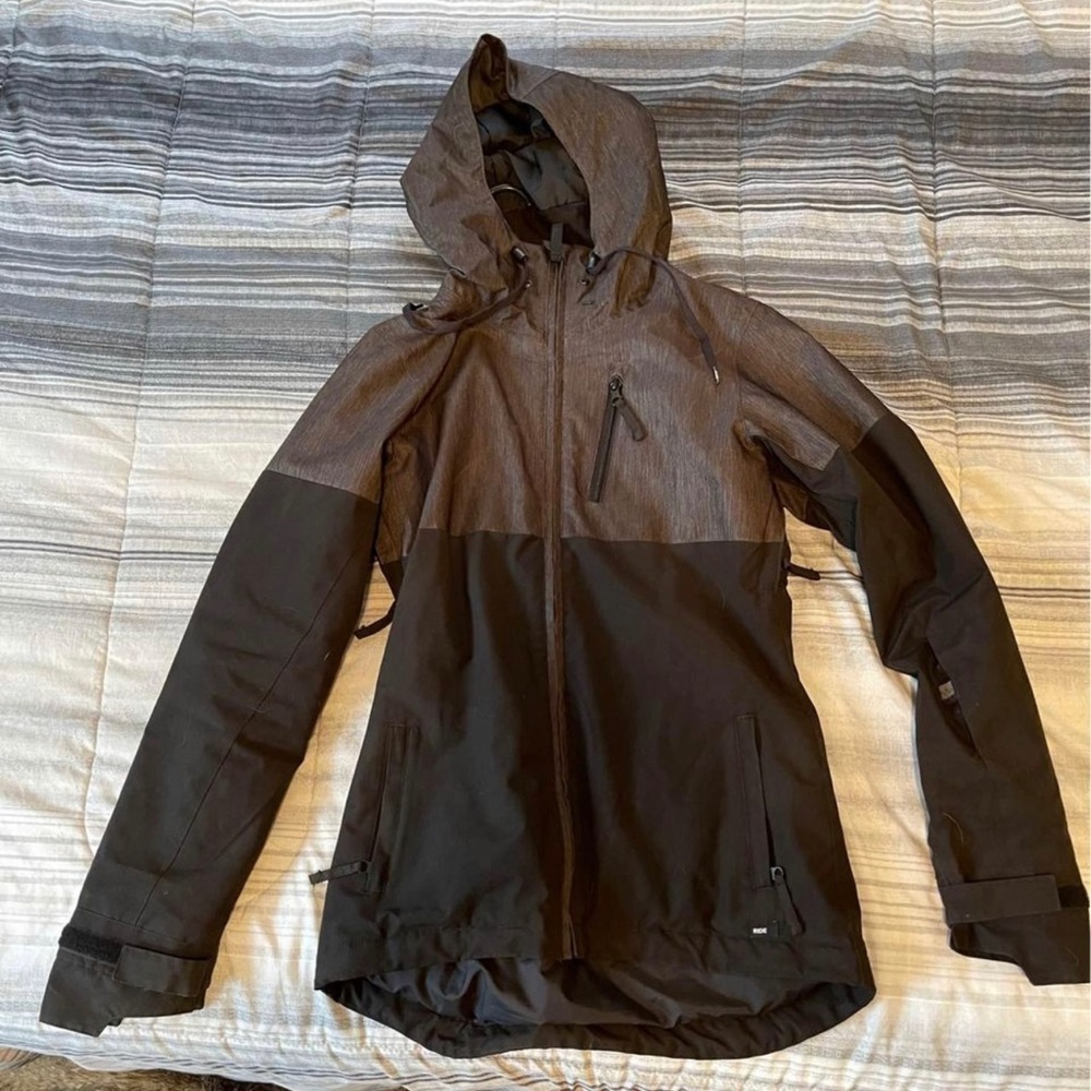 Ride snowboard jacket